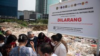 Aset yang terletak di Jalan KH Mas Mansyur, Karet Tengsin, Jakarta Pusat seluas 26.928,97 m2 dengan dokumen kepemilkan berupa sertifikat dan non sertifikat. Tercatat sebagai aset properti eks BPPN yang berasal dari Barang Jaminan Diambil Alih (BJDA) debitur an PT Sinar Bonana Jaya (PT SBJ) eks Bank Yakin Makmur (Bank Yama) berdasarkan Akta Pelepasan Hak Atas Tanah (APHAT) No 31 tanggal 13 November 1997.