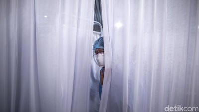DKI Kebut 2,7 Juta Warga yang Belum Divaksin