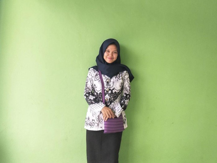 Foto guru yang viral di media sosial. Foto guru yang viral di media sosial.