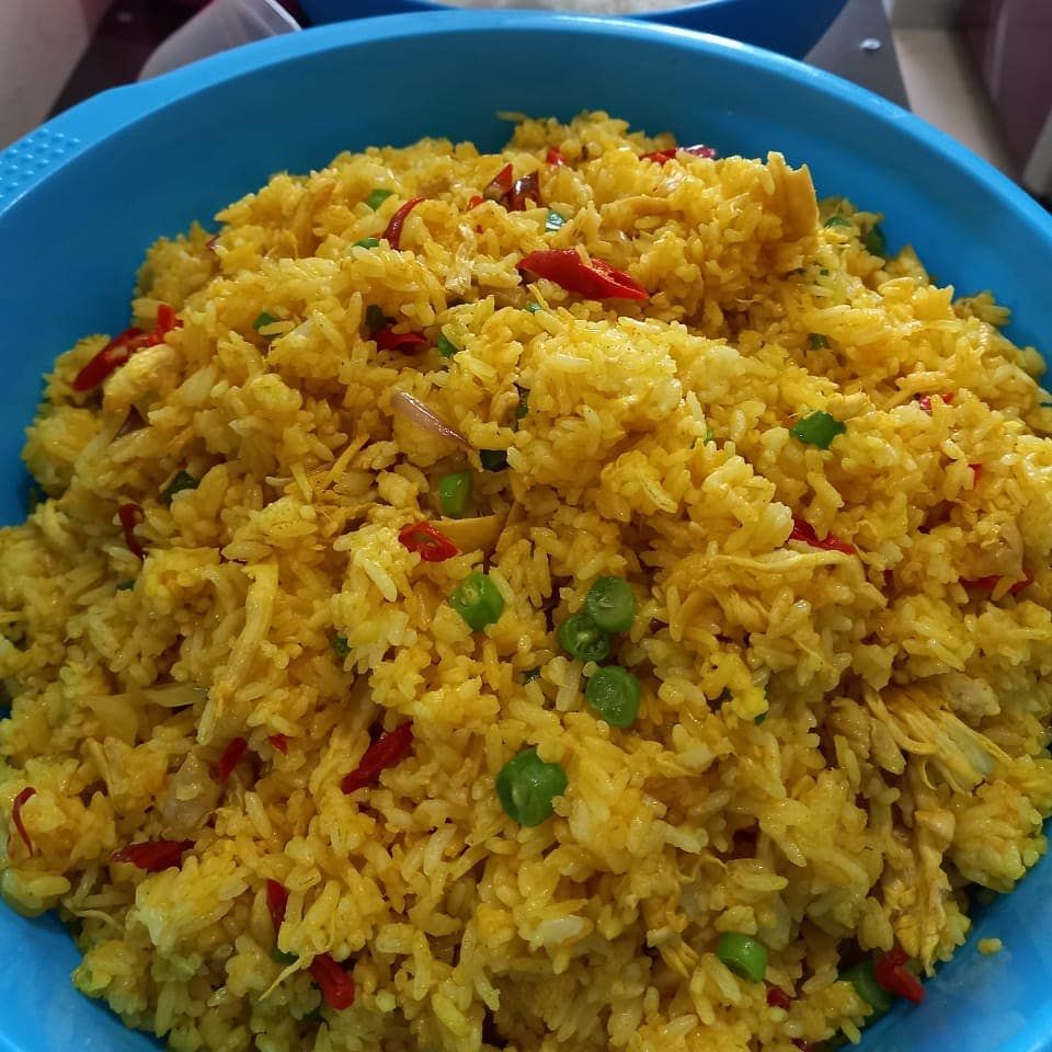 Ilustrasi nasi goreng piritan