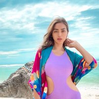 Sejak satu tahun lalu, Jessica Iskandar memutuskan untuk pindah ke Bali. Menarik diri dari kehidupan entertainment, nyatanya Jessica Iskandar banyak bertransformasi dalam kehidupan. Foto: dok. Instagram/@inijedar