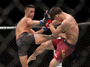 Demi Keselamatan, UFC Harus Secepatnya Larang Oblique Kick