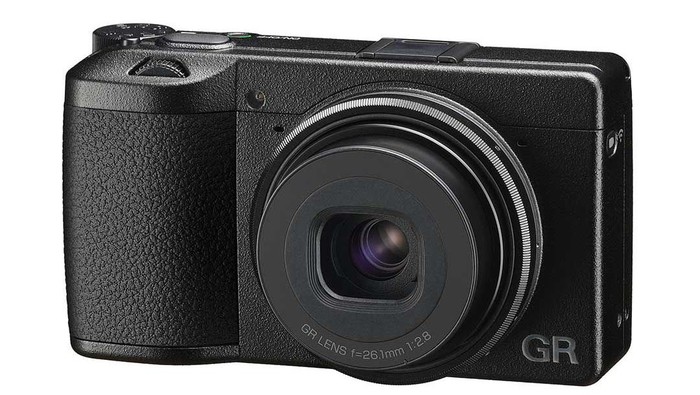 Kamera compact Ricoh GR III X punya lensa baru