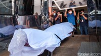 Kebakaran Lapas Tangerang berawal dari blok khusus narkotika. Api menyebar dengan cepat di saat narapidana berada dalam sel yang terkunci. Sementara ini, kebakaran diduga akibat korsleting listrik.