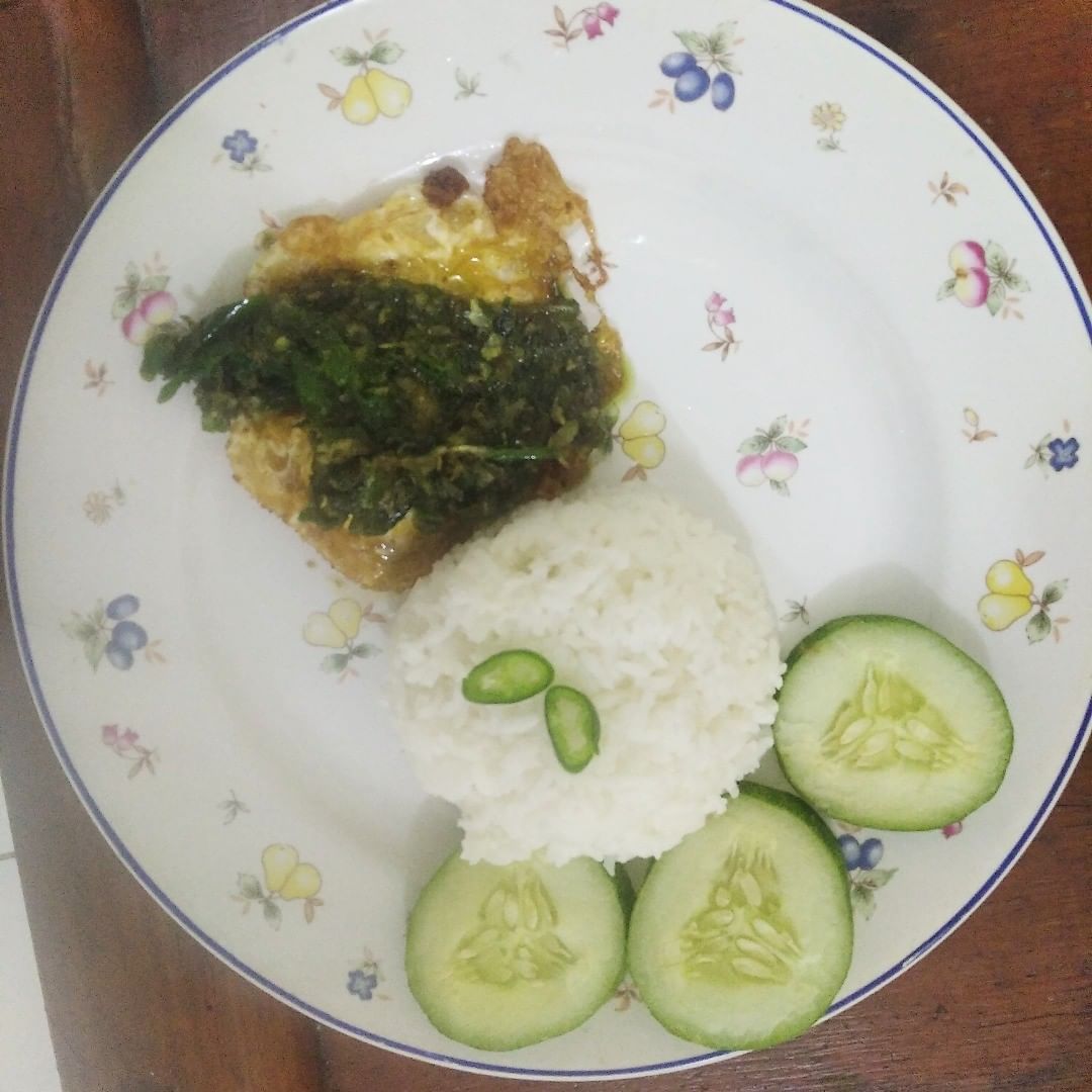 5 Kuliner Legendaris Dekat Kampus UI yang Wajib Disinggah