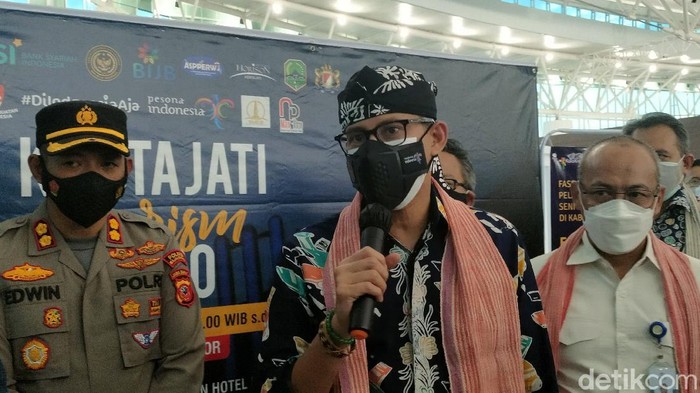 Menperkraf Sandiaga Uno meminta vaksinasi di Majalengka ditingkatkan