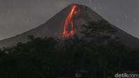 Pada periode pukul 18.00 WIB-24.00 WIB tercatat kegempaan guguran sebanyak 53 kali, Sedangkan periode pukul 00.00 WIB-06.00 WIB tercatat kegempaan guguran sebanyak 58 kali. 