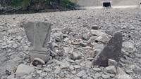 Ketua RT 1 RW 2 Dusun Talang Wetan, Eko Juporo, mengaku kaget dengan ada gundukan mirip makam itu. Tapi dirinya meyakini itu hanya ulah orang iseng.