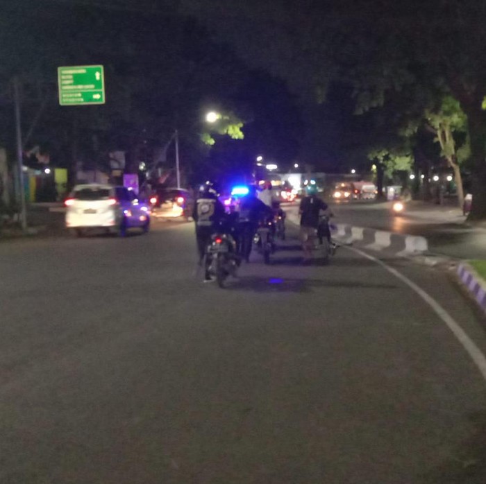 Penertiban knalpot brong semakin gencar dilakukan di Kota Malang. Sudah ada puluhan motor dengan knalpot tak standar yang ditindak.