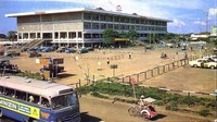 Pada awal tahun 1950-an dan tahun 1960-an Pasar Senen merupakan tempat berkumpulnya para seniman Senen pada malam hari antara pukul 20.00 WIB sampai menjelang subuh. Sejak itu kehidupan di Pasar Senen terus berdenyut selama 24 jam sehari. Dok. Detikcom
