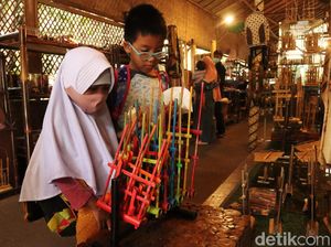 Saung Angklung Udjo Mulai Bergeliat Usai Pelonggaran Prokes