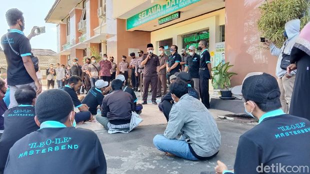 Suasana sidang putusan warga terdampak Bendungan Bener di PN Purworejo, Kamis (9/9/2021)