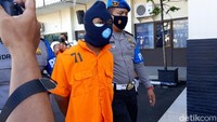 Ini tampang pelaku RS (23) yang tega membunuh ibu kandungnya di Cilacap.