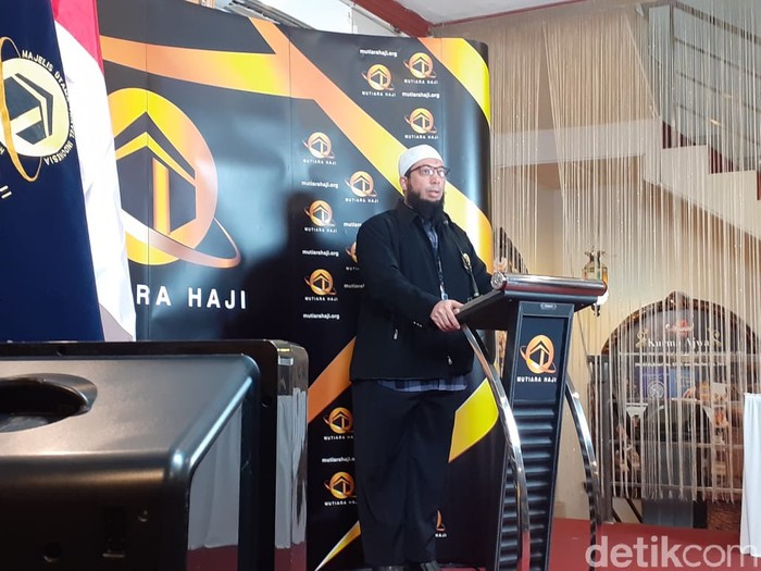 Ustad Khalid Basalamah Resmikan Mutiara Haji