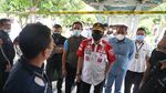 Melihat Lebih Dekat Seragam Lapangan Menkum HAM Yasonna