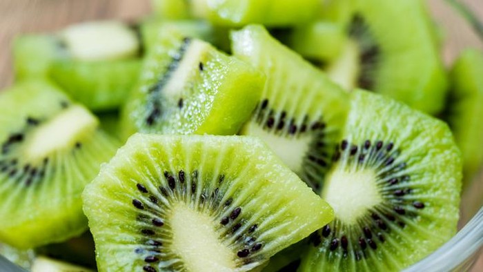 12 Buah yang Bisa Bantu Lebih Cepat Turunkan Berat Badan