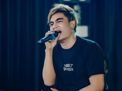 Kondisi Charly Van Houten Usai Kecelakaan