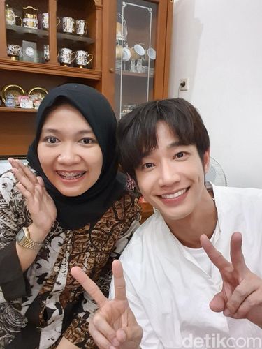 Foto Mustika Devi Anggraeni, Lee Seung Gi & Jasper Liu.