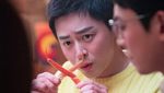 10 Potret Lee Ik Jun Sumber Kebahagiaan Chae Song Hwa di Hospital Playlist!