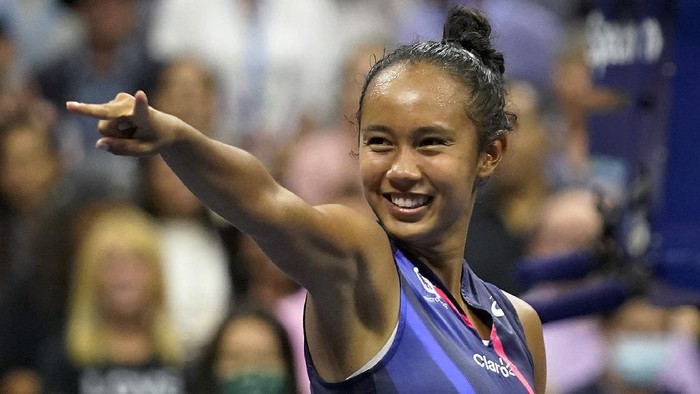 Leylah Fernandez, of Canada, reacts after defeating Aryna Sabalenka,of Belarus, during the semifinals of the US Open tennis championships, Thursday, Sept. 9, 2021, in New York. (AP Photo/Seth Wenig)