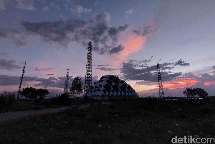 Masjid Apung Al-Jabbar Bandung
