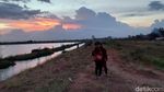 Lembayung Senja di Masjid Apung Al-Jabbar Bandung
