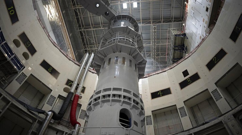 Proyek reaktor fusi International Thermonuclear Experimental Reactor (ITER) tengah digarap di Prancis. Proyek ini disebut sebagai proyek nuklir terbesar dunia.