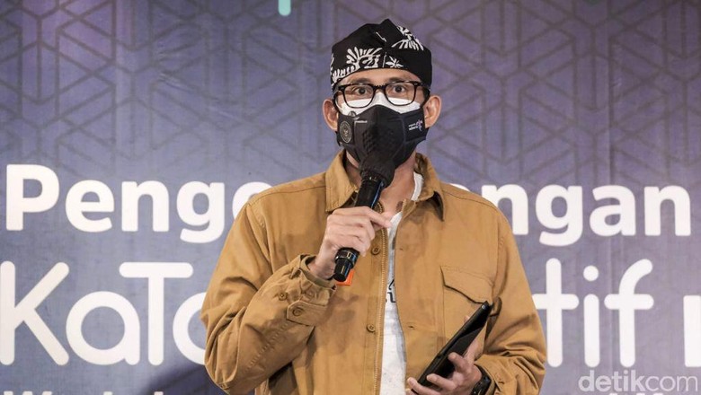 Menparekraf Sandiaga Uno Menparekraf Sandiaga Uno