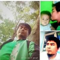 Banyak yang menyebut pengemudi ojek online yang satu ini memiliki kemiripan dengan vokalis band Samsons, Bams. Kalau dilihat sekilas memang wajahnya mirip dengan Bams sih.. Bagaimana menurutmu? Foto: Instagram/@newdramaojol.id