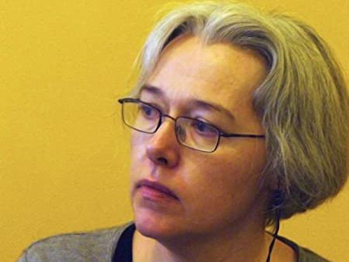Novelis Susanne Clark