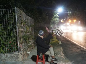 Selimut Hidup: Duit Banyak tapi Sering Meratap dan Menangis