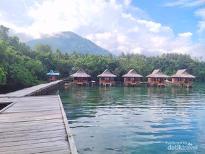 Ssst.... Ini Kembaran Maldives dari Halmahera Barat
