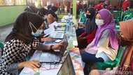 Siap Gelar PTM, Ratusan Pelajar SMP di Blora Jalani Vaksinasi
