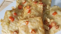 Meski simpel, tempe goreng selalu jadi incaran. Apalagi kalau dibalut tepung yang renyah dan irisan cabai rawit. Supaya tempe goreng tepungmu makin enak, coba ikuti resep ini. Foto: detikfood
