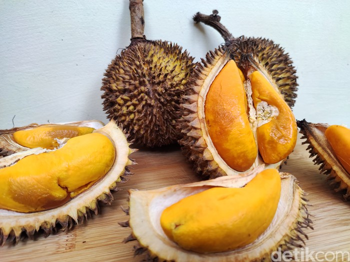 Berburu Buah Lai di Jakarta, Durian Oranye yang Enak dan Kaya Manfaat