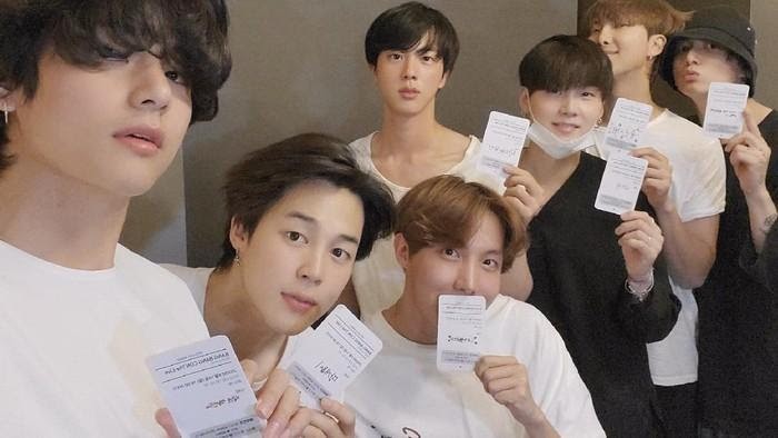 BTS Selfie BTS Selfie