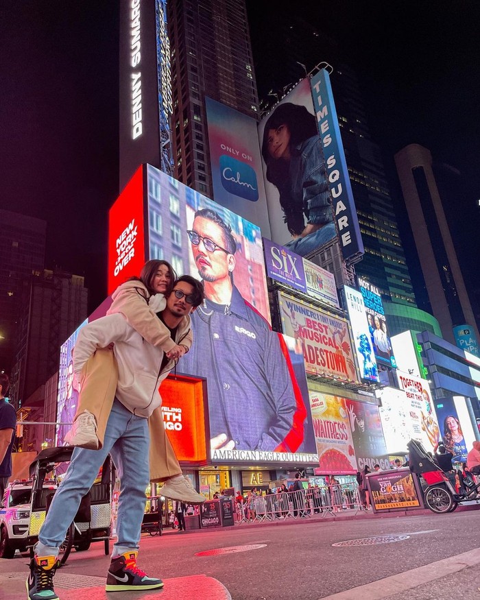 Denny Sumargo Heboh di New York, Begini Gayanya Kalau Kulineran Denny Sumargo Heboh di New York, Begini Gayanya Kalau Kulineran