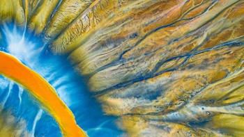 Juara kategori Abstrack diraih Gheorghe Popa. Foto: Drone Photo Awards