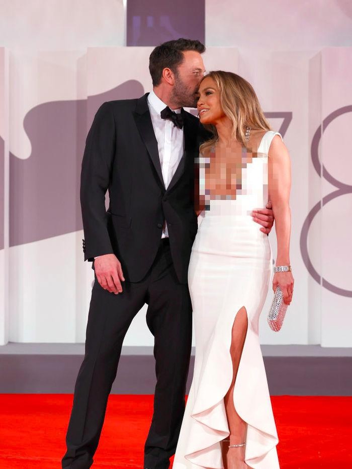 Jennifer Lopez dan Ben Affleck di Venice Film Festival 2021