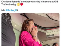 Meme Ronaldo Perkasa Usai Tampil Perdana bersama Manchester United