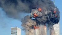Bersama Menara Kembar, beberapa bangunan lain di komplek WTC rusak hingga hancur parah. Termasuk WTC 3 sampai 7.