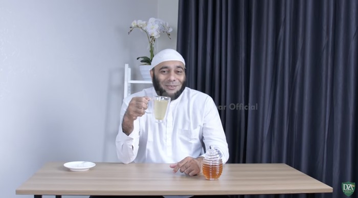 Selain Menyehatkan, dr Zaidul Akbar Ungkap Keberkahan Air Madu Selain Menyehatkan, dr Zaidul Akbar Ungkap Keberkahan Air Madu