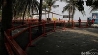 Untuk tempat makan sudah dibuka kembali dengan menerapkam protokol kesehatan.