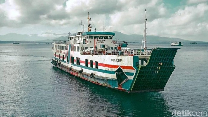 Mabes Polri telah menetapkan tiga tersangka dalam kasus tenggelamnya KMP Yunicee. Berita acara pemeriksaan (BAP) mereka telah dilimpahkan ke Kejari Banyuwangi melalui Kejagung.