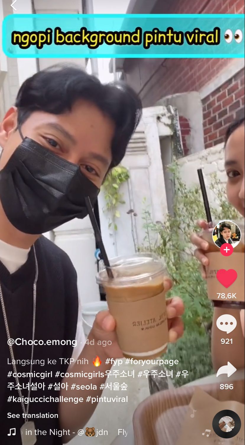 Viral Idol KPop Unggah Foto Pintu Kafe 'Habis BAB Disiram', Ternyata Ini Faktanya
