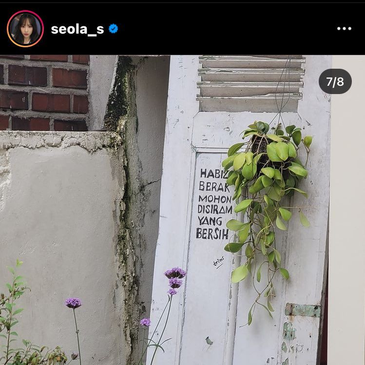 Viral Idol KPop Unggah Foto Pintu Kafe 'Habis BAB Disiram', Ternyata Ini Faktanya
