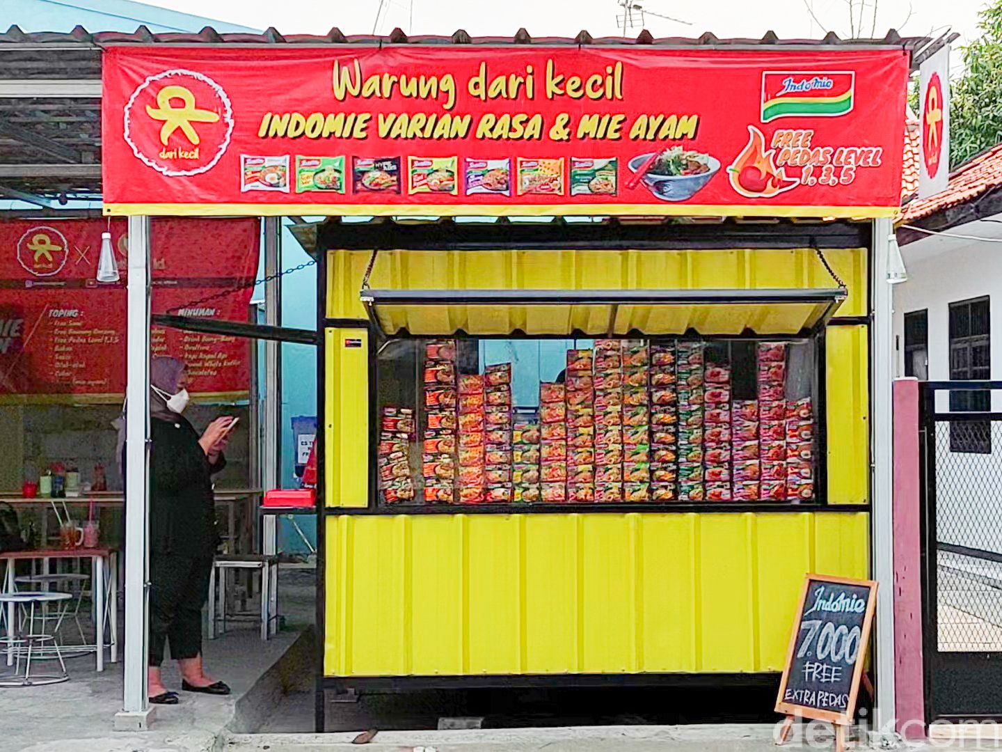 Warung Indomie Self Service Di Depok Ini Hadir Karena Imbas Pandemi