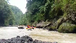Foto Arung Jeram Adrenalin dari Toraja Utara