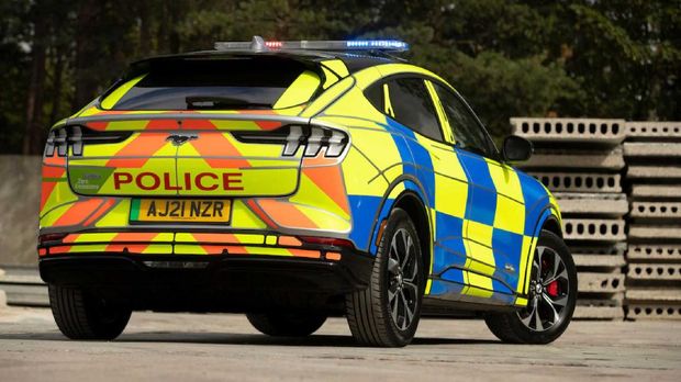 Ford Mustang Mach-E milik London Metropolitan Force