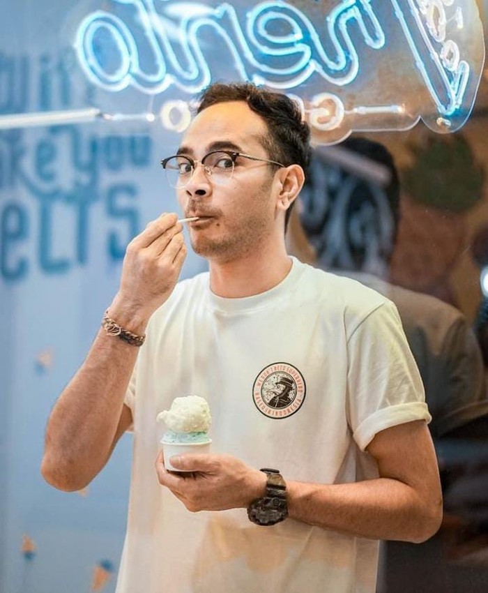 Resmi Nikahi Delia Husein, Marthino Lio Ternyata Suka Hangout dan Makan Gelato